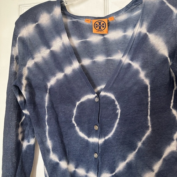 Tory Burch linen Blue tie-dye cardigan with 3/4 sleeves. Size small - Picture 4 of 7